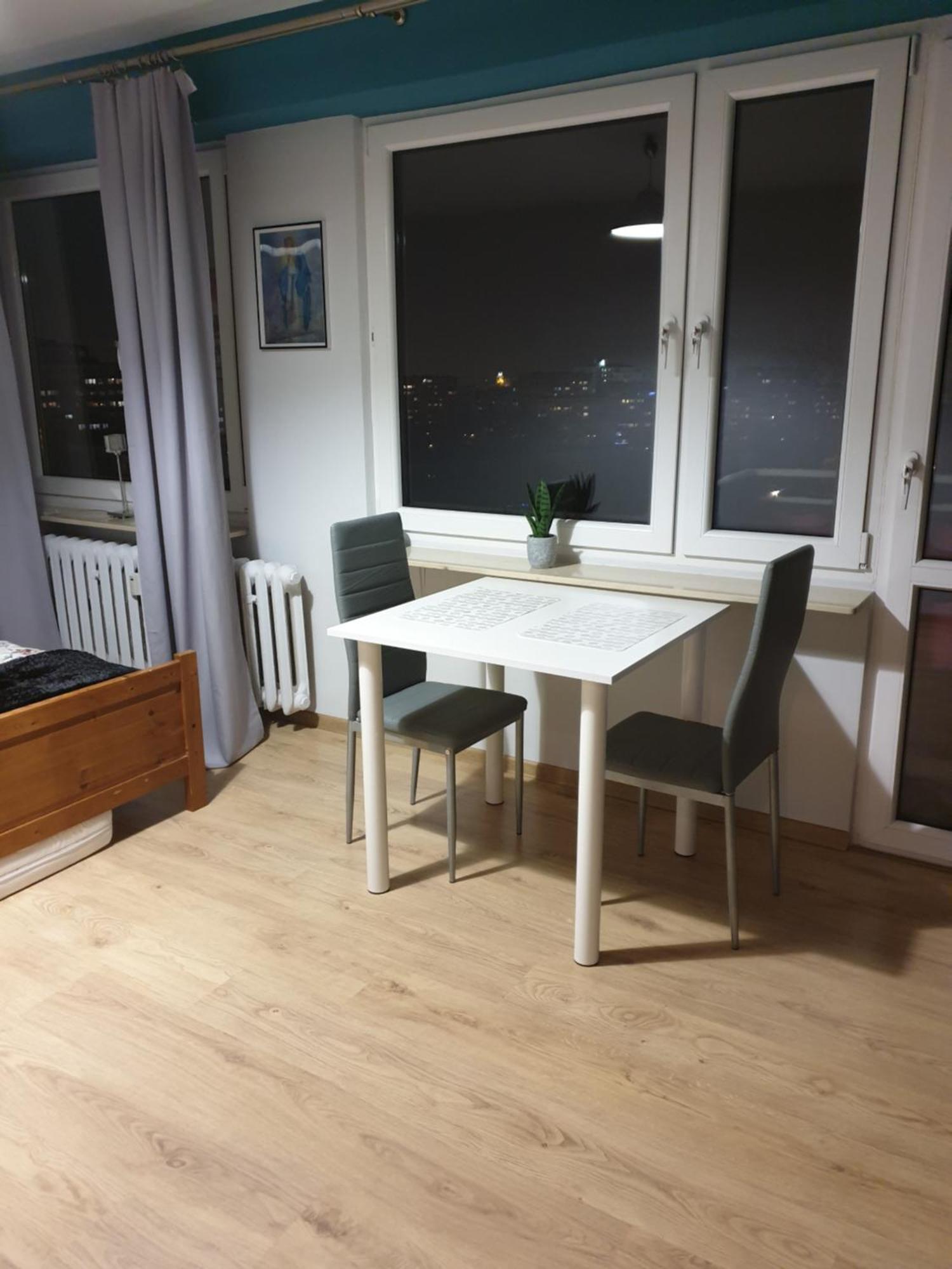 Clicktheflat24 Apart Rooms Pokoje Czechow Люблин Екстериор снимка